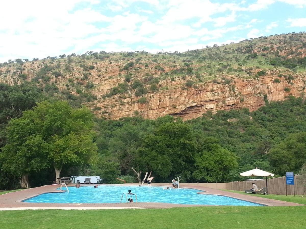 On Golden Pond - Mount Amanzi Apartment Hartbeespoort Exterior photo