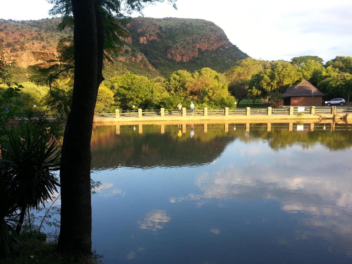 On Golden Pond - Mount Amanzi Apartment Hartbeespoort Exterior photo